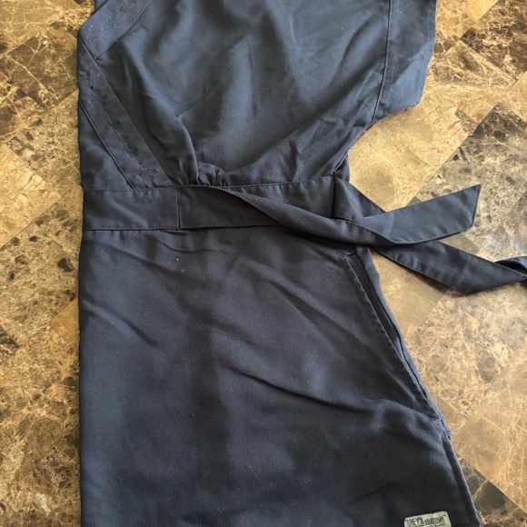 Scrub top - Picture 3 of 3